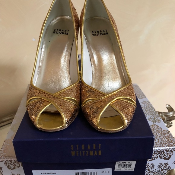 Stuart Weiztman shoes. - Picture 5 of 5